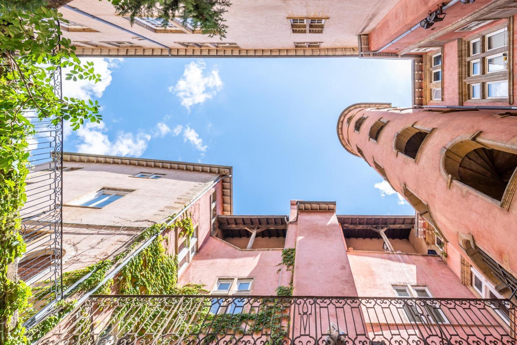 Le XVI De La Rose Apartment Lyon Exterior photo